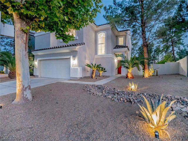 9705 Floweret Avenue, Las Vegas, NV 89117