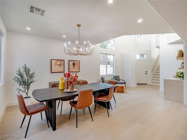 9705 Floweret Avenue, Las Vegas, NV 89117