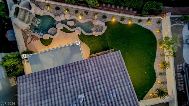 9705 Floweret Avenue, Las Vegas, NV 89117