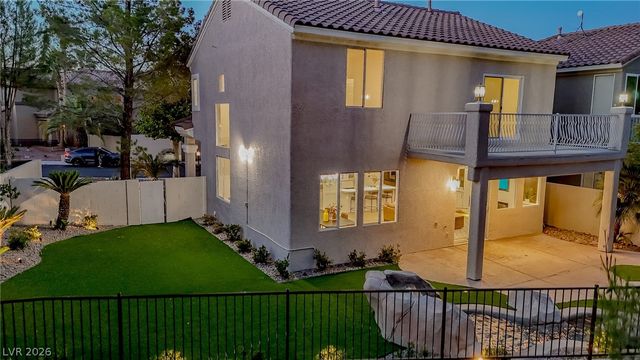 9705 Floweret Avenue, Las Vegas, NV 89117