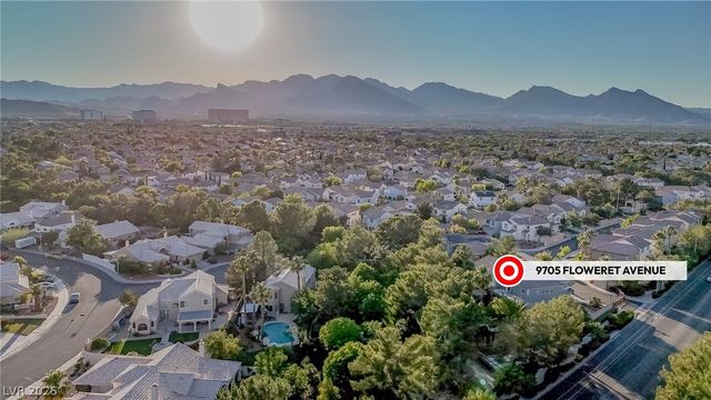 9705 Floweret Avenue, Las Vegas, NV 89117