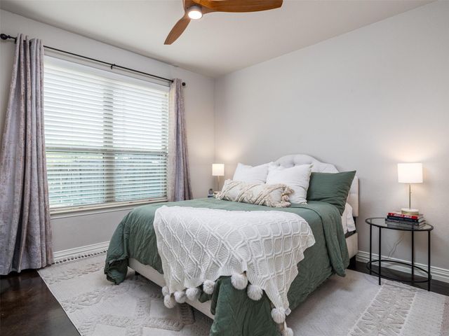 213 Angela DR, Liberty Hill, TX 78642