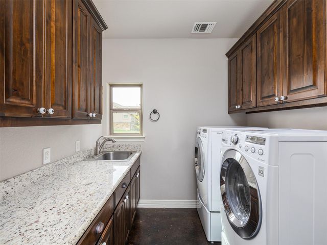 213 Angela DR, Liberty Hill, TX 78642