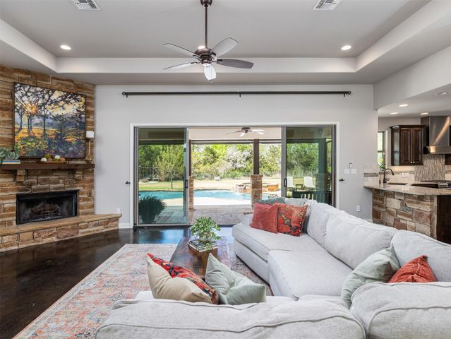 213 Angela DR, Liberty Hill, TX 78642