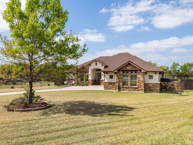 213 Angela DR, Liberty Hill, TX 78642