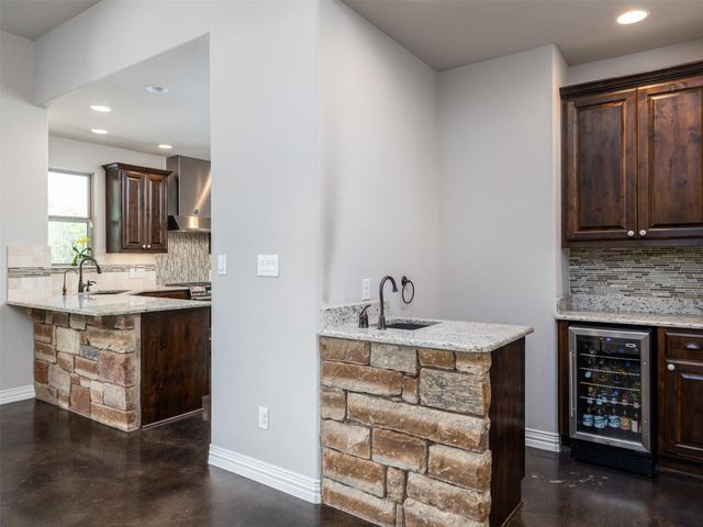 213 Angela DR, Liberty Hill, TX 78642