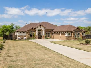 213 Angela DR, Liberty Hill, TX 78642