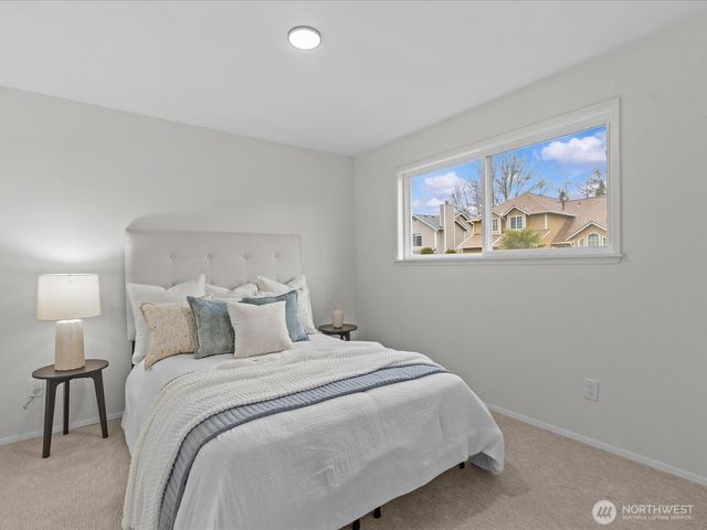 20405 119th Avenue SE, Kent, WA 98031