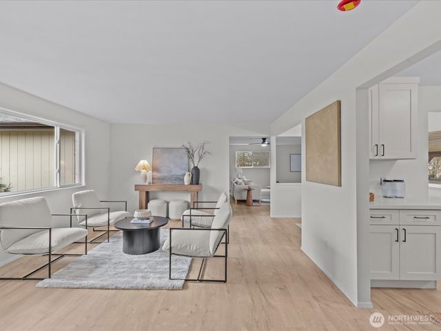 20405 119th Avenue SE, Kent, WA 98031