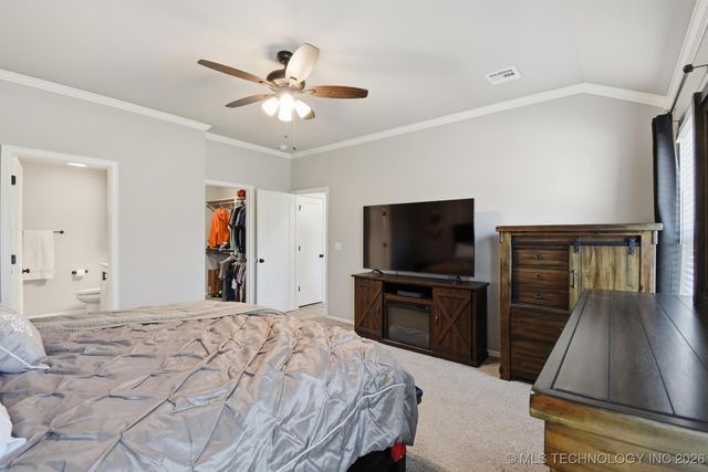 1140 S Javine Avenue, Skiatook, OK 74070