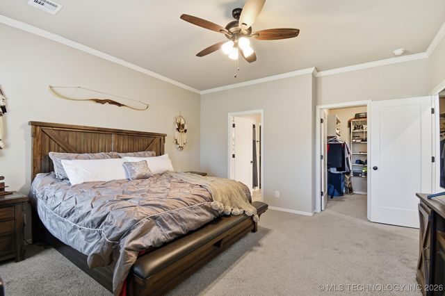 1140 S Javine Avenue, Skiatook, OK 74070