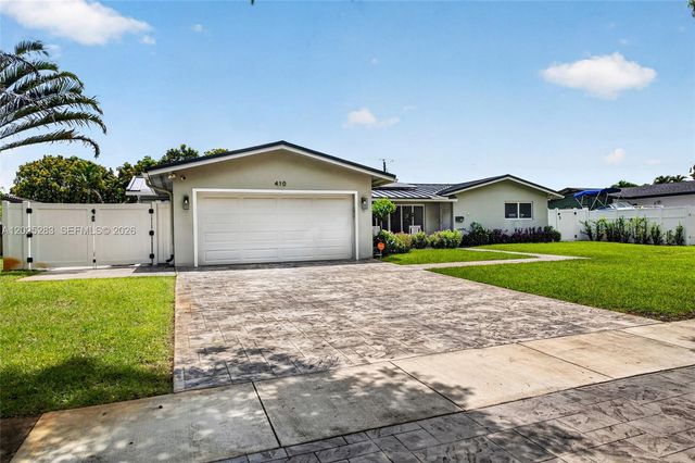 410 SW 55th Ave, Plantation, FL 33317