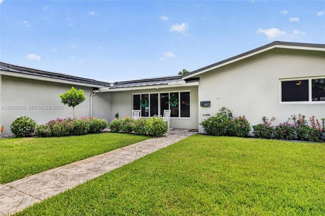 410 SW 55th Ave, Plantation, FL 33317