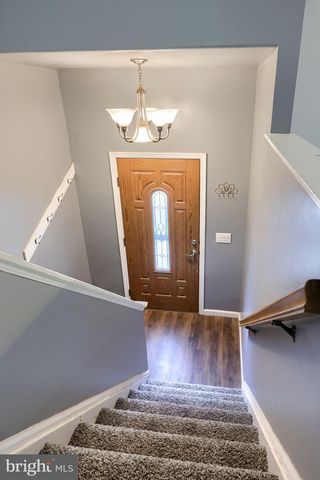 1070 HOLLY LN, Denver, PA 17517