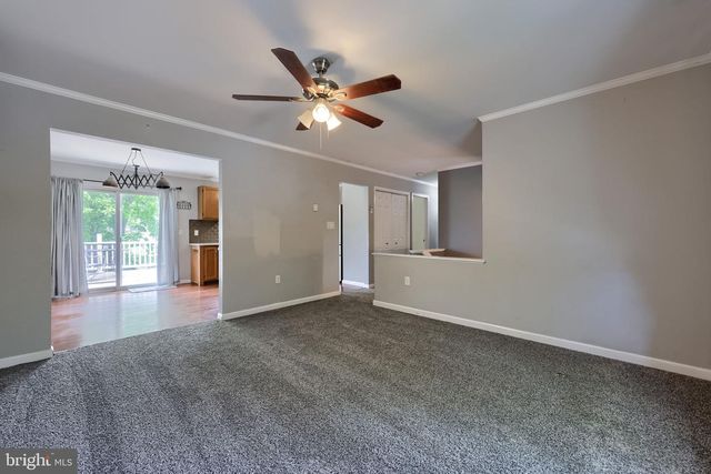 1070 HOLLY LN, Denver, PA 17517