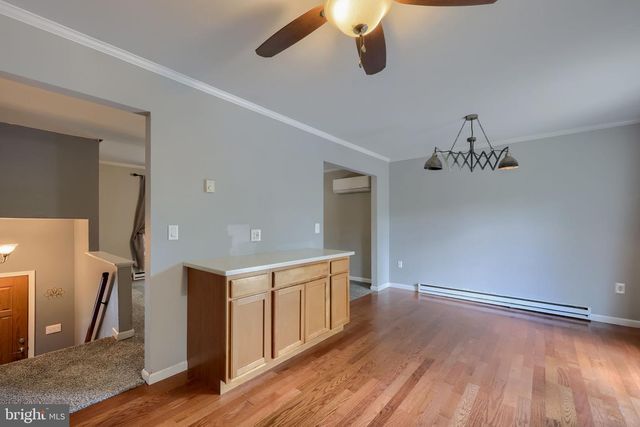 1070 HOLLY LN, Denver, PA 17517