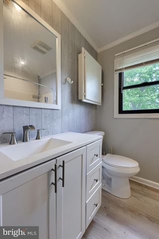 1070 HOLLY LN, Denver, PA 17517