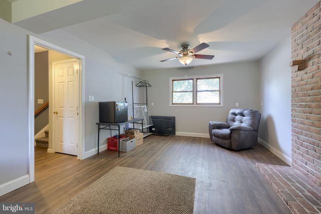 1070 HOLLY LN, Denver, PA 17517