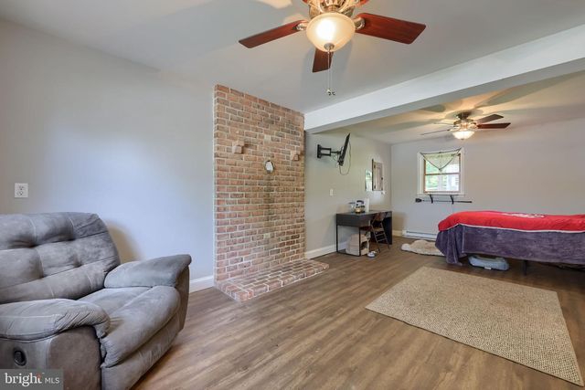 1070 HOLLY LN, Denver, PA 17517