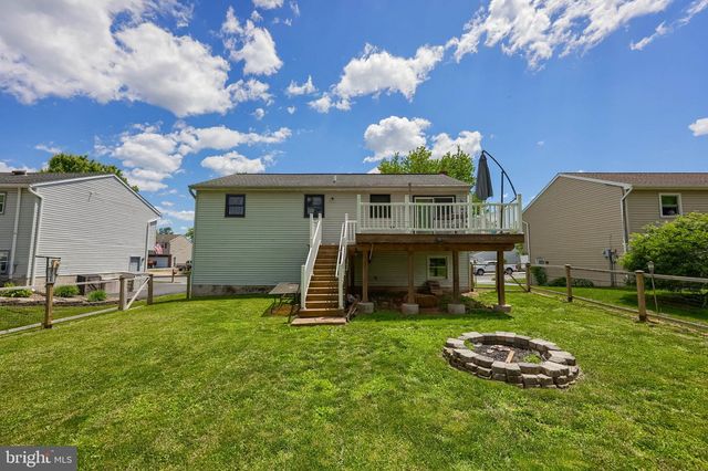 1070 HOLLY LN, Denver, PA 17517