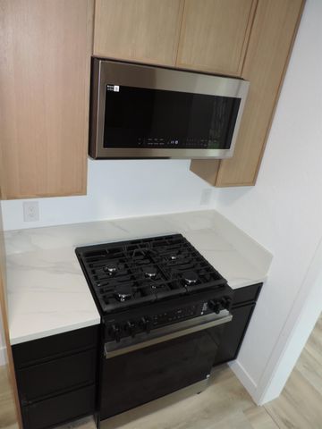 3777 E Olive Avenue, Fresno, CA 93702