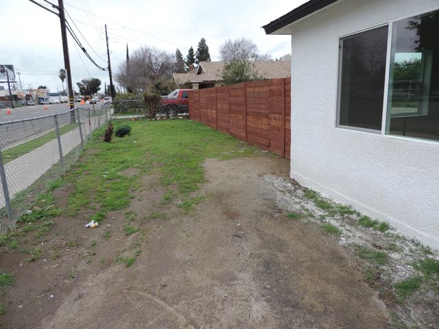3777 E Olive Avenue, Fresno, CA 93702
