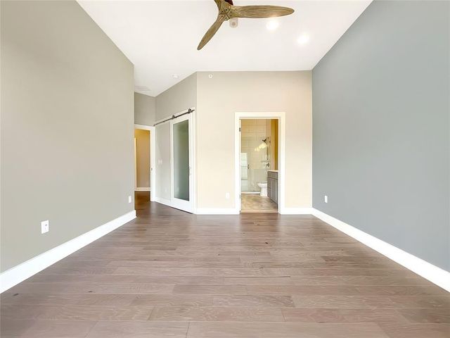 908 Nueces ST 42, Austin, TX 78701