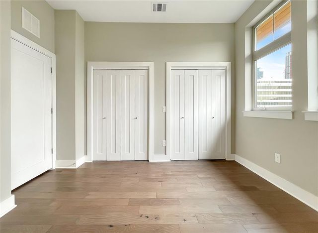 908 Nueces ST 42, Austin, TX 78701