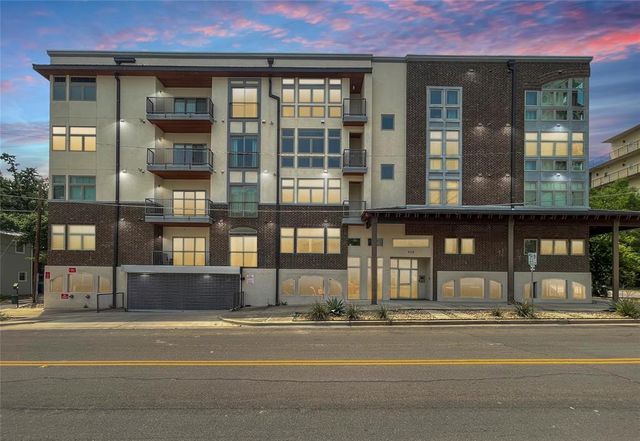 908 Nueces ST 42, Austin, TX 78701