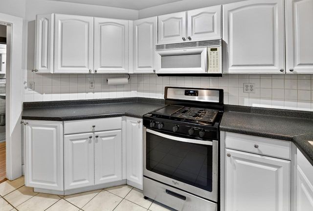 15 S Hancock Street, Madison, WI 53703