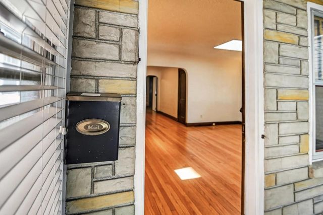 15 S Hancock Street, Madison, WI 53703