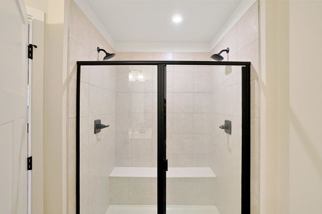 155 Canterbury Way, Lake Zurich, IL 60047