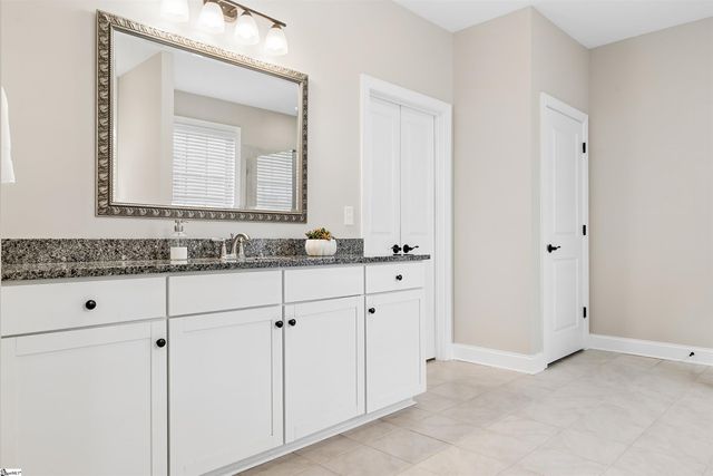 426 Litchfield Trail, Simpsonville, SC 29681