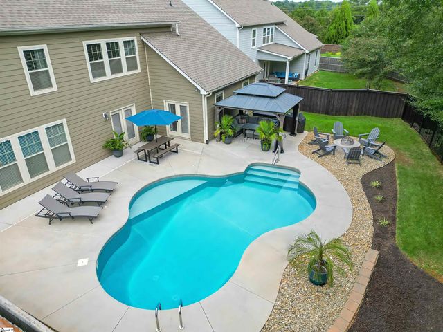 426 Litchfield Trail, Simpsonville, SC 29681
