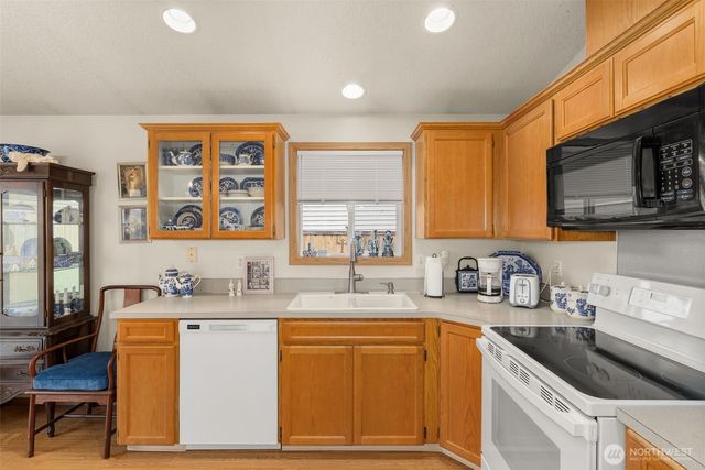 118 Rose Marie Dr, Chehalis, WA 98532
