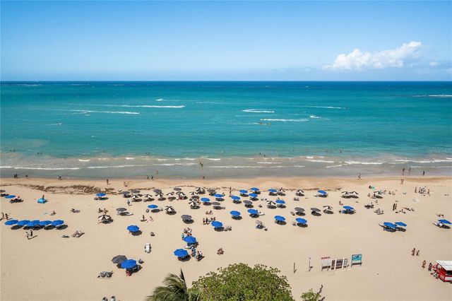 5803 CALLE JOSÉ M. TARTAK 1204, Carolina, PR 00979