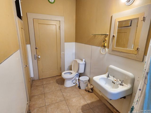 622 cedar, Seguin, TX 78155