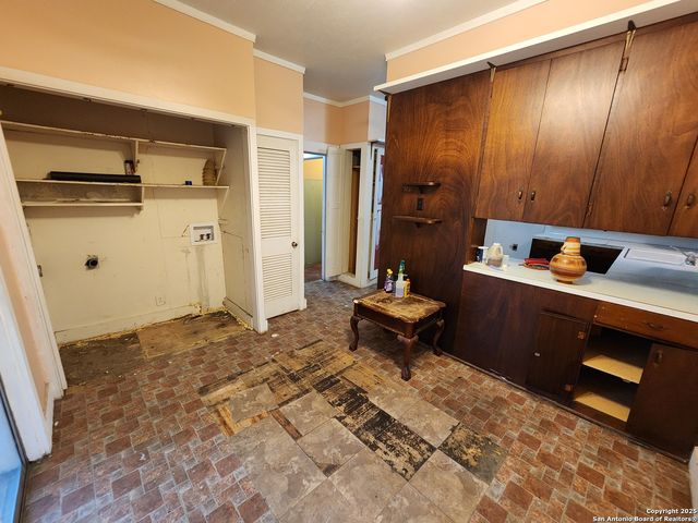 622 cedar, Seguin, TX 78155