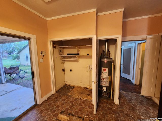 622 cedar, Seguin, TX 78155