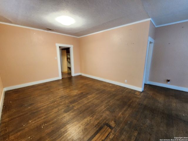 622 cedar, Seguin, TX 78155
