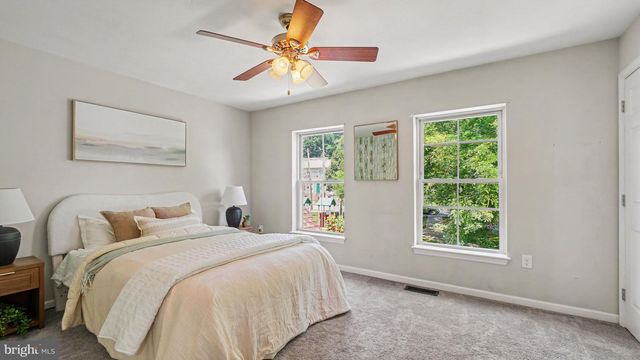 909 BOUNDARY CT, Coatesville, PA 19320