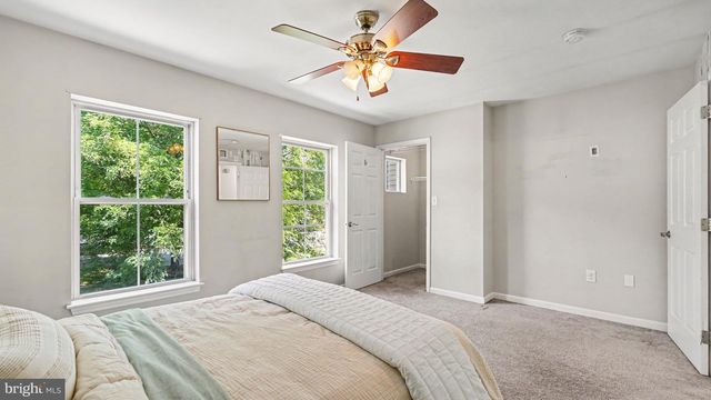 909 BOUNDARY CT, Coatesville, PA 19320