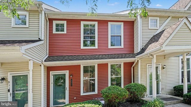 909 BOUNDARY CT, Coatesville, PA 19320