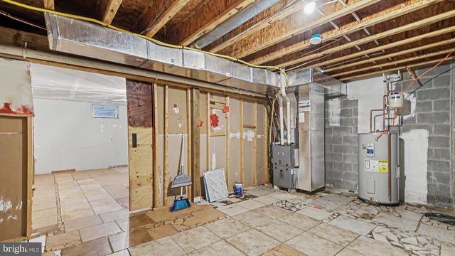 909 BOUNDARY CT, Coatesville, PA 19320