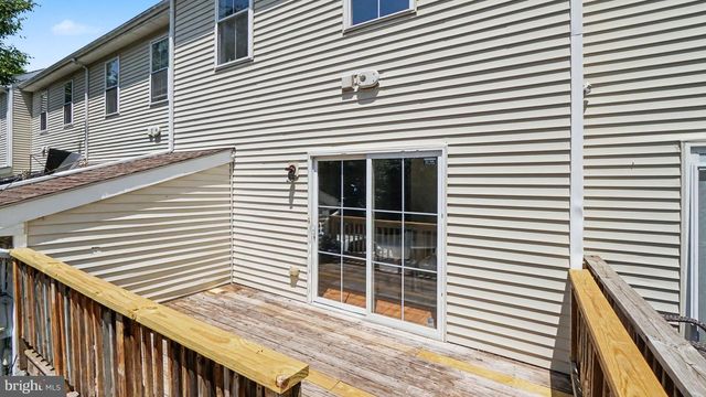 909 BOUNDARY CT, Coatesville, PA 19320