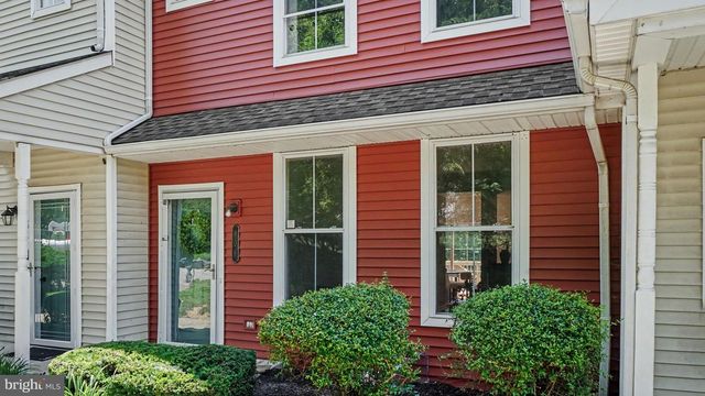 909 BOUNDARY CT, Coatesville, PA 19320