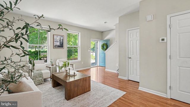 909 BOUNDARY CT, Coatesville, PA 19320