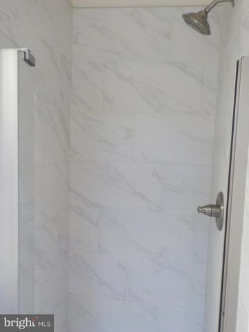 703 KINGS CREST DR, Stafford, VA 22554