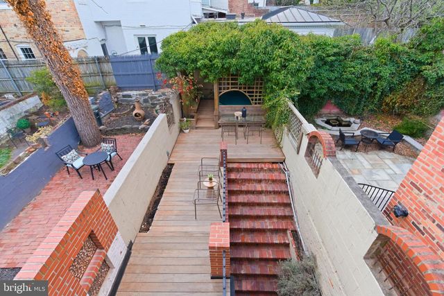 1610 33RD ST NW, Washington, DC 20007