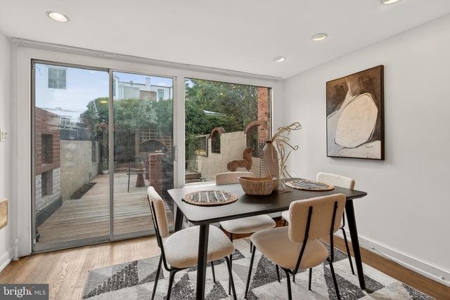 1610 33RD ST NW, Washington, DC 20007